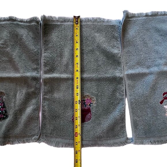 VTG Christmas Holiday Hand Towels 100% Cotton Stitched Green Set of 3 Embroidery - Picture 15 of 16